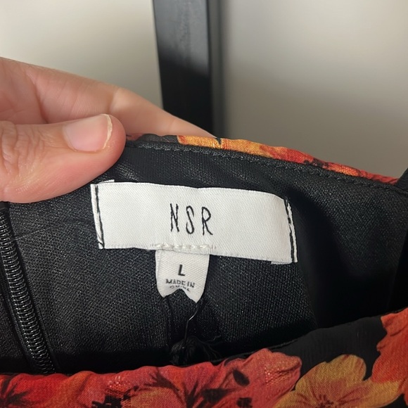 NWT NSR Midi Floral Dress Size Large - Picture 6 of 8